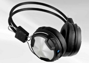 Arctic annuncia le P402, cuffie Bluetooth con autonomia da 30 ore!