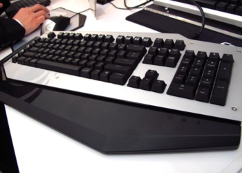 Nuova serie di periferiche CM Storm Pulse Mech