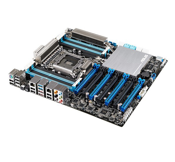 Asus P9X79-E WS, nuova Motherboard di fascia professionale