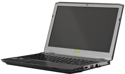Schenker XMG P303: notebook gaming con CPU Haswell i7 e GeForce GTX 765M