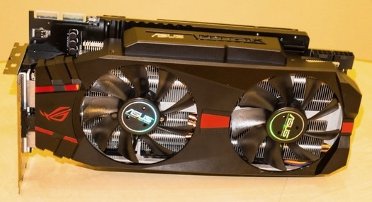 AMD R9 280X: arriva la versione targata ASUS