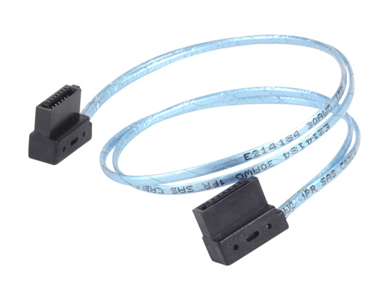 SilverStone lancia il cavo SATA più sottile al mondo, il CP11