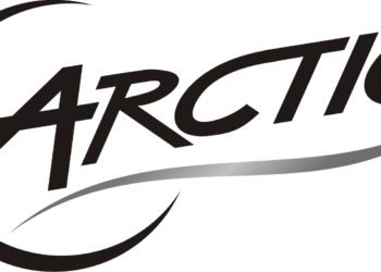 Arctic Smart Charger 8000 | Recensione