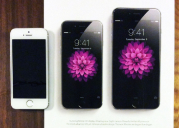 Apple pubblicizza i nuovi iPhone a grandezza naturale