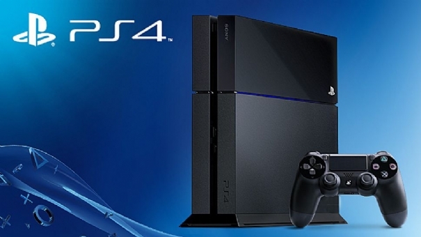 PlayStation 4: in arrivo il firmware 2.03