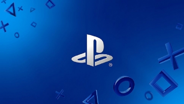 Sony batte Microsoft: Playstation 4 è la console next gen più venduta in Italia