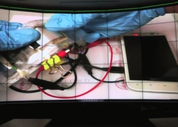 Batterie in alluminio che si caricano in 1 minuto, realtà alla Stanford University