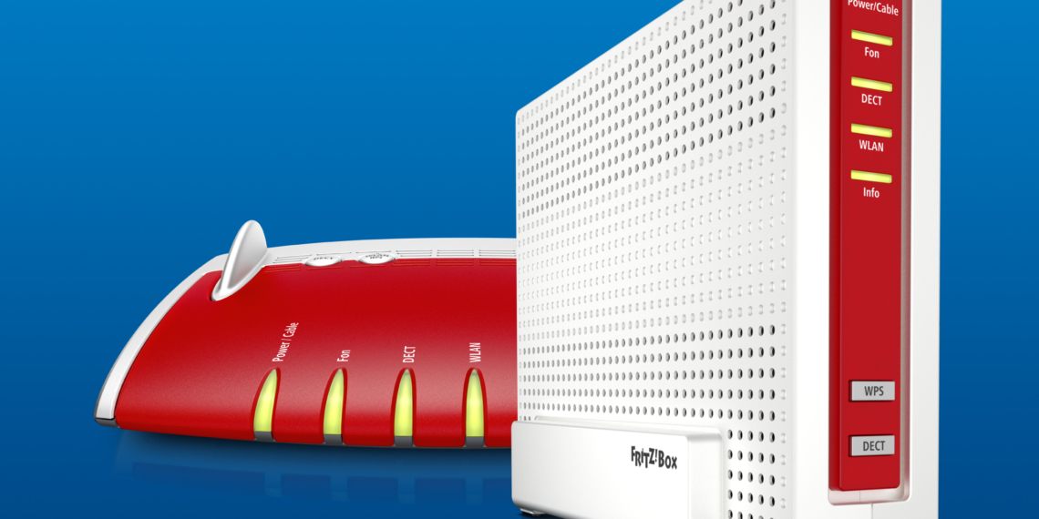 AVM presenta il nuovo FRITZ!Box 6590 Cable e il FRITZ!Box per la fibra ad Anga Com 2015