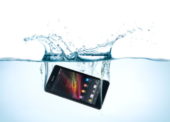 Qualcomm mostra i miglioramenti del Touch Screen bagnato su Xperia Z4