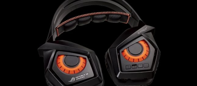 Asus aggiorna l’headset ROG Strix: il gufo ora in versione wireless