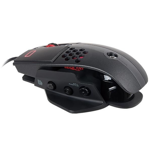 Tt eSPORTS annuncia il mouse gaming LEVEL 10 M Advanced