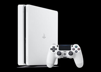 Sony annuncia la nuova PS4 Slim Glacier White