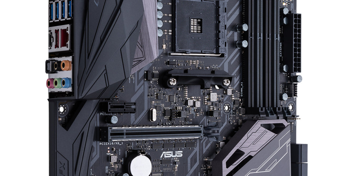 ASUS annuncia le schede madri della serie AMD AM4