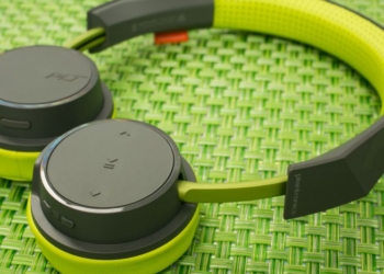 Nuove Plantronics serie Backbeat 500