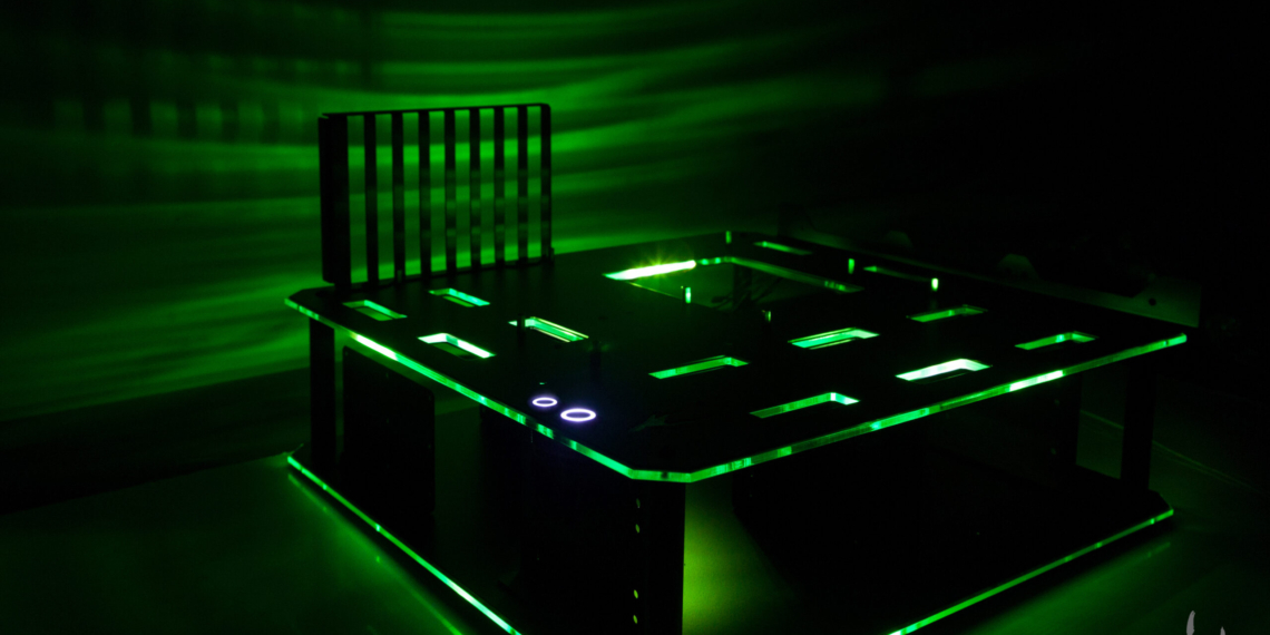 Hydra presenta il nuovo banchetto Hydra Bench