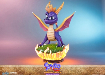 Spyro sta tornando? Un misterioso uovo di drago consegnato ai giornalisti