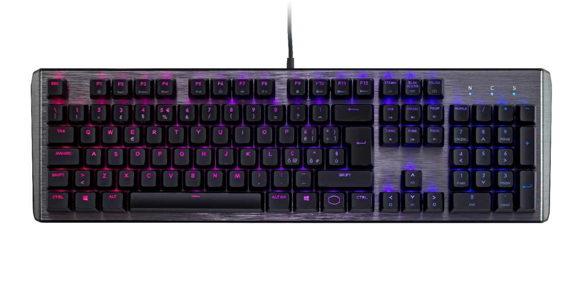 Cooler Master CK550, la tastiera meccanica RGB con layout in italiano