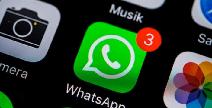 WhatsApp si aggiorna: introdotta la segnalazione dei messaggi inoltrati