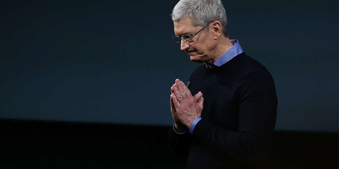 Tim Cook: Apple contribuirà alla ricostruzione di Notre Dame