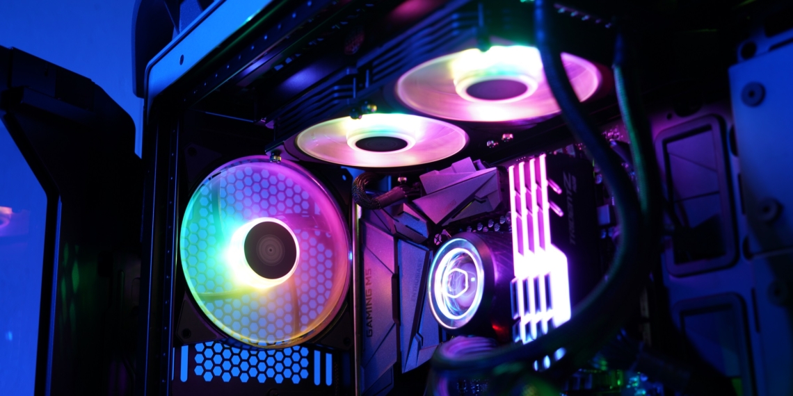 Cooler Master presenta il dissipatore a liquido MasterLiquid ML240P Mirage