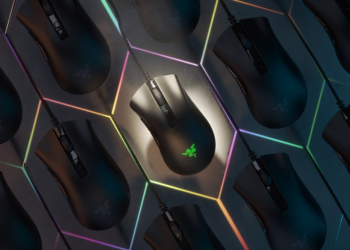 Razer aggiorna il suo miglior mouse da gaming: arriva il DeathAdder V2 Mini