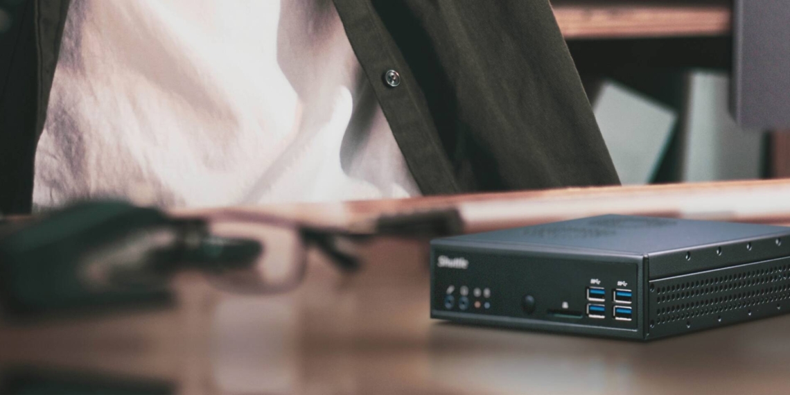 Shuttle XPC DA320, barebone equipaggiato con processore Ryzen
