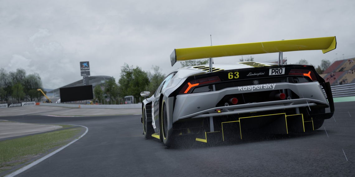 Lamborghini eSports annuncia la seconda edizione di The Real Race, il campionato per i sim drivers