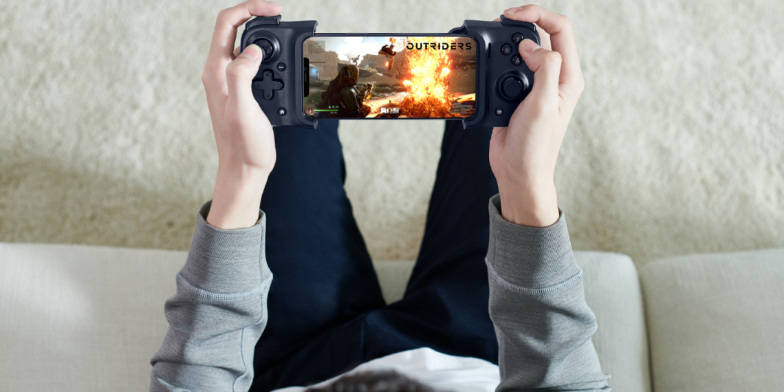 Razer Kishi, il nuovo controller universale per iPhone supporta Xbox Game Pass Ultimate