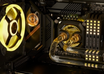 Il nuovo mid tower di lusso di Corsair si chiama 5000T RGB