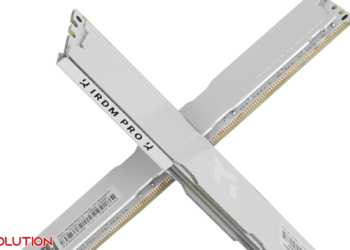 IRDM PRO HOLLOW WHITE 32 GB DDR4-3600